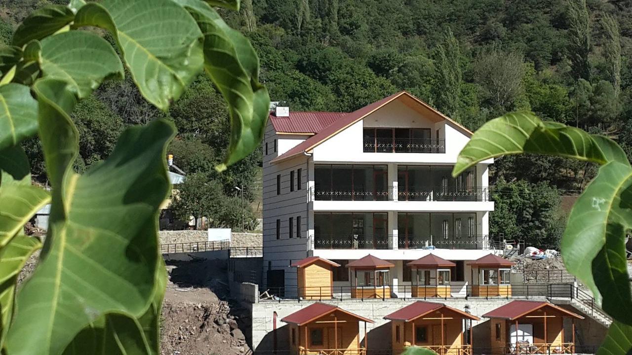 Karsi Bahce Hotel Sebinkarahisar Buitenkant foto