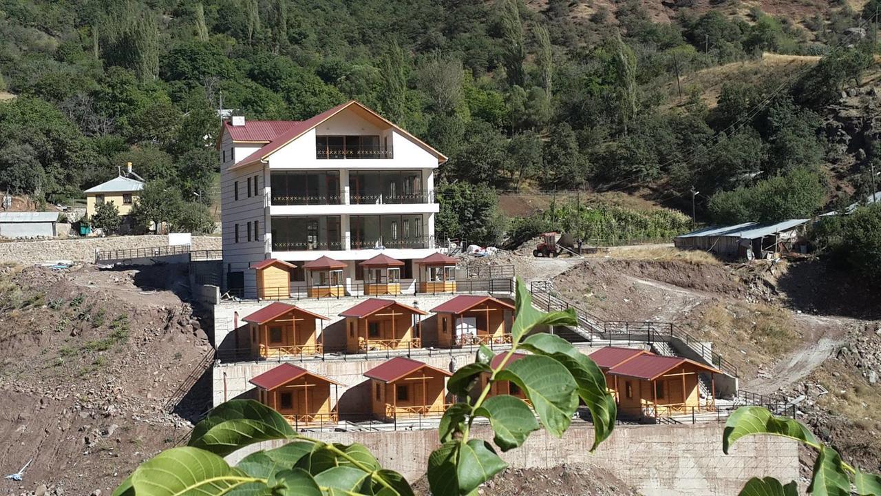 Karsi Bahce Hotel Sebinkarahisar Buitenkant foto
