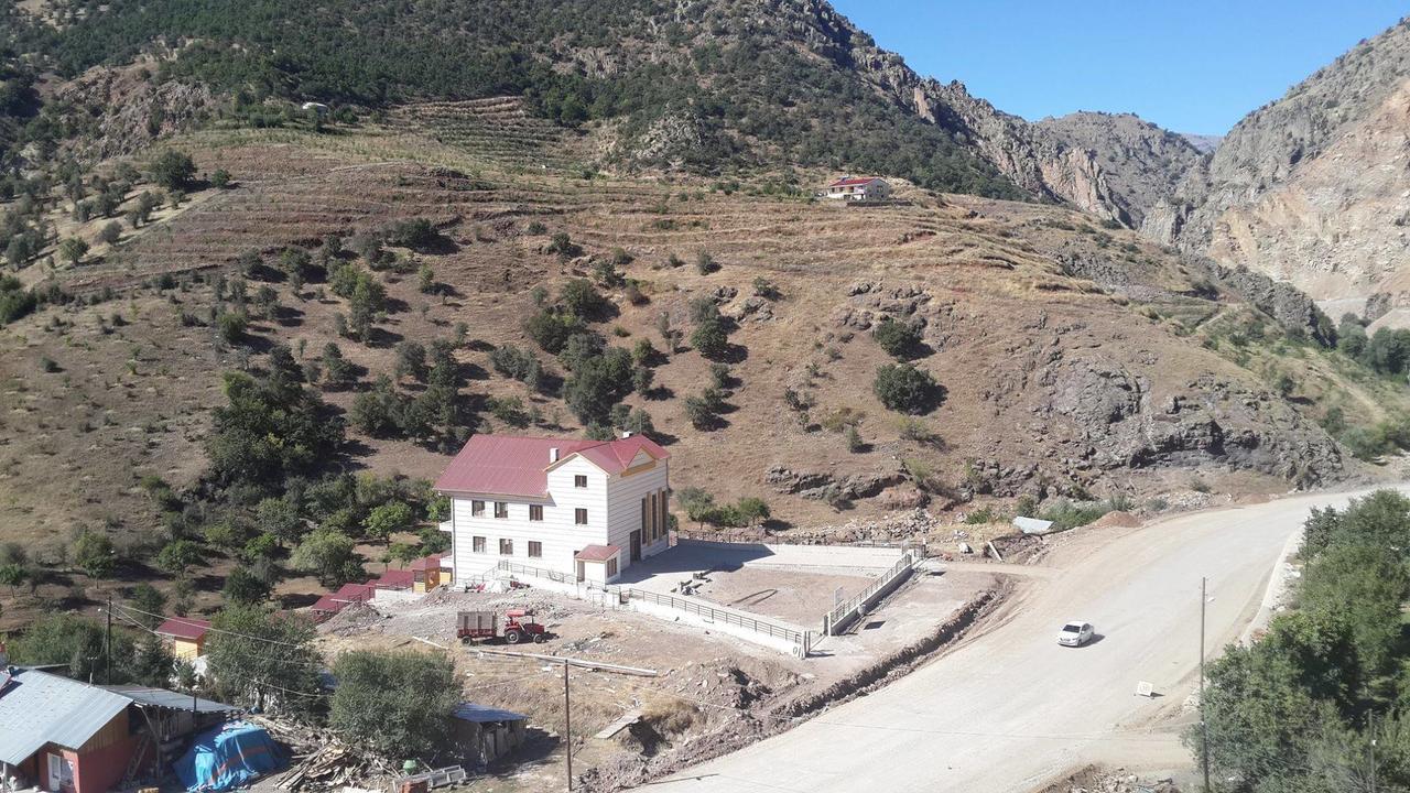 Karsi Bahce Hotel Sebinkarahisar Buitenkant foto